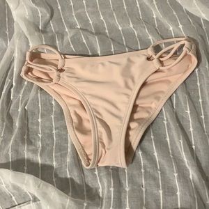 Swimsuit bottoms